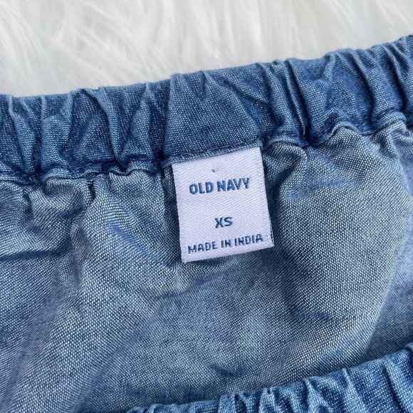 Old Navy - Chambray off shoulder embroidered top - XS - Picture 9 of 9